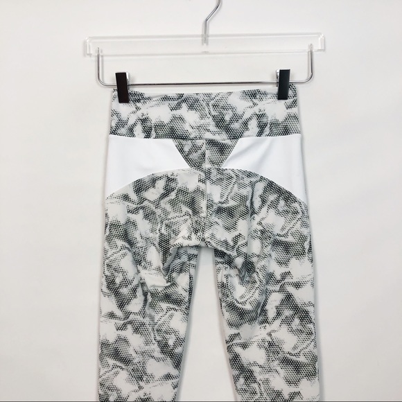 Onzie Shaper Legging Jedi White XS - Picture 4 of 8